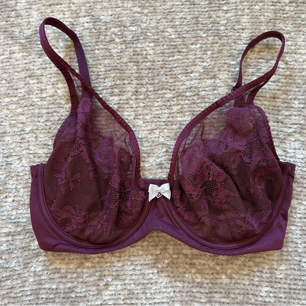 Victoria's Secret Body by Victoria Unlined Demi Bra